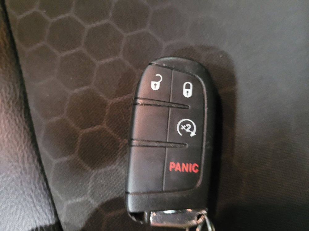 Used 2018 Jeep Compass Latitude w/ Popular Equipment Group AWD/4WD image 32