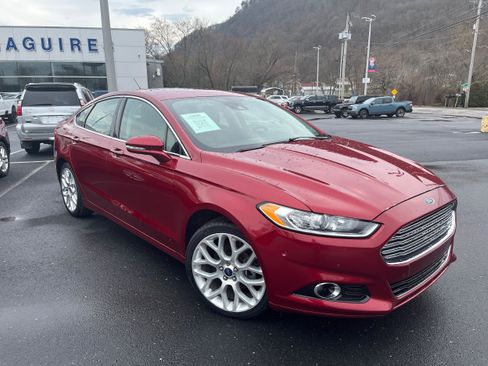 Used 2014 Ford Fusion Titanium image 3