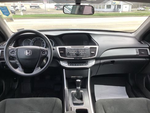 Used 2013 Honda Accord LX image 10