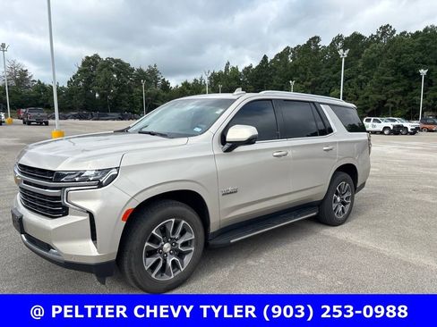 Used 2023 Chevrolet Tahoe LT w/ LT Signature Plus Package RWD image 3