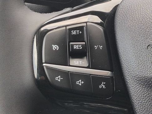 Used 2023 Ford Escape Active AWD/4WD image 16
