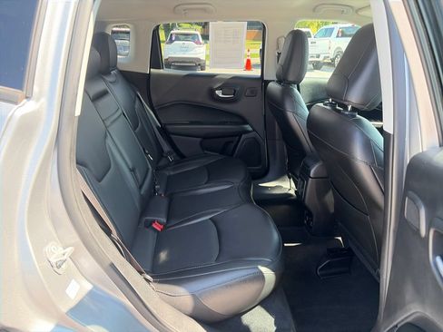 Used 2019 Jeep Compass High Altitude AWD/4WD image 39