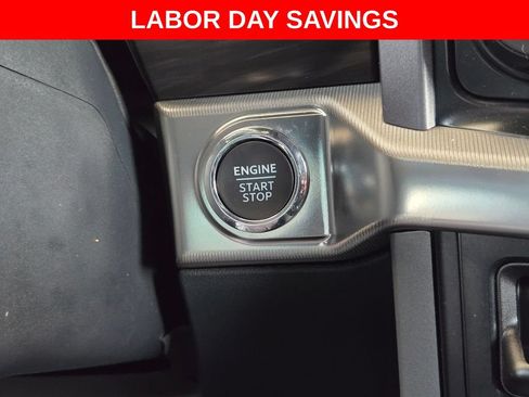 Used 2024 Ford F150 Lariat w/ FX4 Off-Road Package AWD/4WD image 20