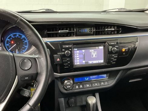 Used 2016 Toyota Corolla S image 14