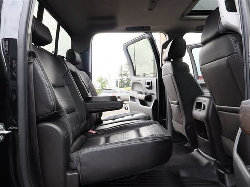 Used 2017 GMC Sierra 1500 Denali w/ Denali Ultimate Package AWD/4WD image 27
