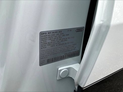 New 2025 Audi Q5 Premium Plus AWD/4WD image 8