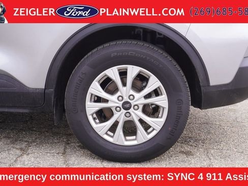 Used 2024 Ford Escape Active AWD/4WD image 9