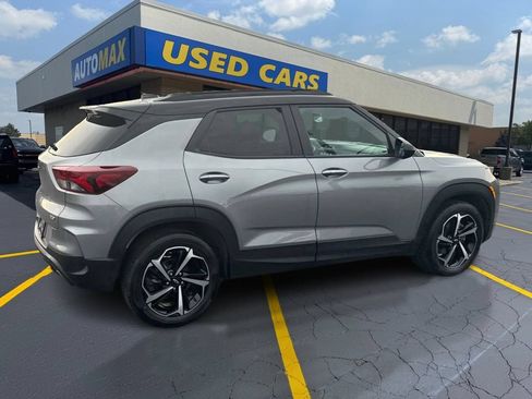 Used 2023 Chevrolet TrailBlazer RS w/ Sun and Liftgate Package FWD image 5