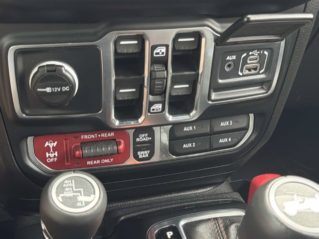 Used 2023 Jeep Wrangler Unlimited Rubicon 392 AWD/4WD image 32