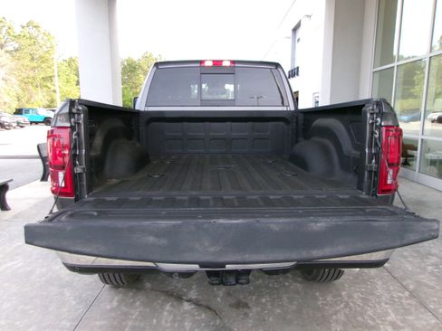 New 2025 RAM 2500 Laramie AWD/4WD image 21