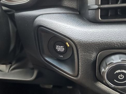 New 2026 Jeep Gladiator Sport AWD/4WD image 20