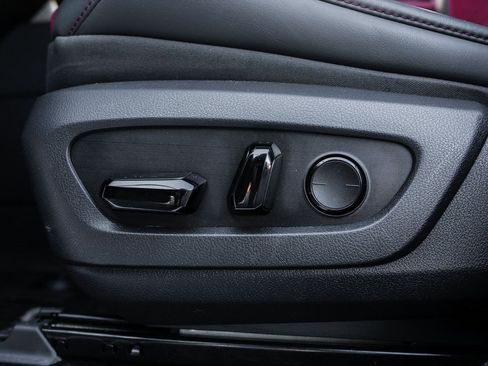 Used 2024 Lexus RX 500h F Sport image 18