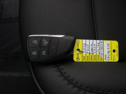 New 2026 GMC Sierra 2500 Denali w/ Denali Reserve Package image 10