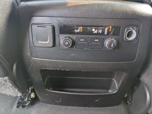 Used 2019 Chevrolet Tahoe LT image 35