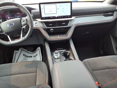 Certified 2025 Ford Explorer ST AWD/4WD image 13