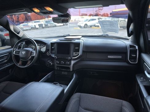 Used 2021 RAM 1500 Big Horn image 16
