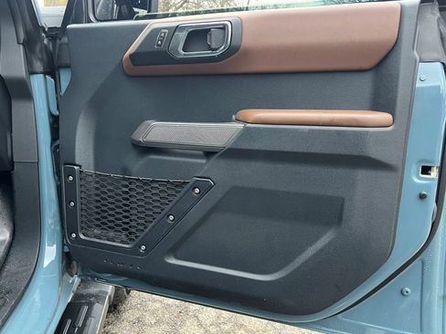 Used 2022 Ford Bronco Outer Banks image 9