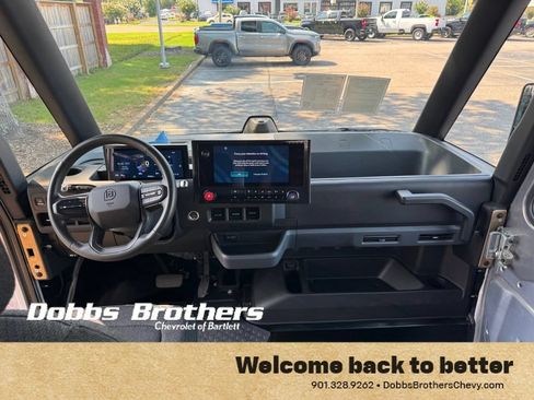 Used 2024 Chevrolet Brightdrop 600 w/ Commercial Equipment Package AWD/4WD image 13