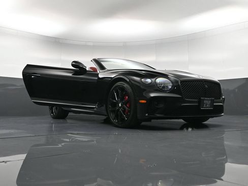 Certified 2023 Bentley Continental GT V8 AWD/4WD image 37