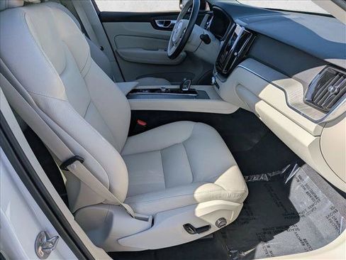 Used 2024 Volvo XC60 T8 Plus w/ Protection Package Premier AWD/4WD image 27