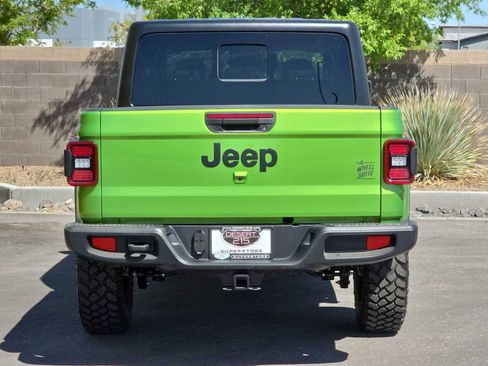 New 2026 Jeep Gladiator Sport AWD/4WD image 14