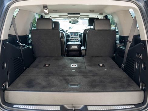 Used 2020 GMC Yukon Denali w/ Denali Ultimate Package AWD/4WD image 38