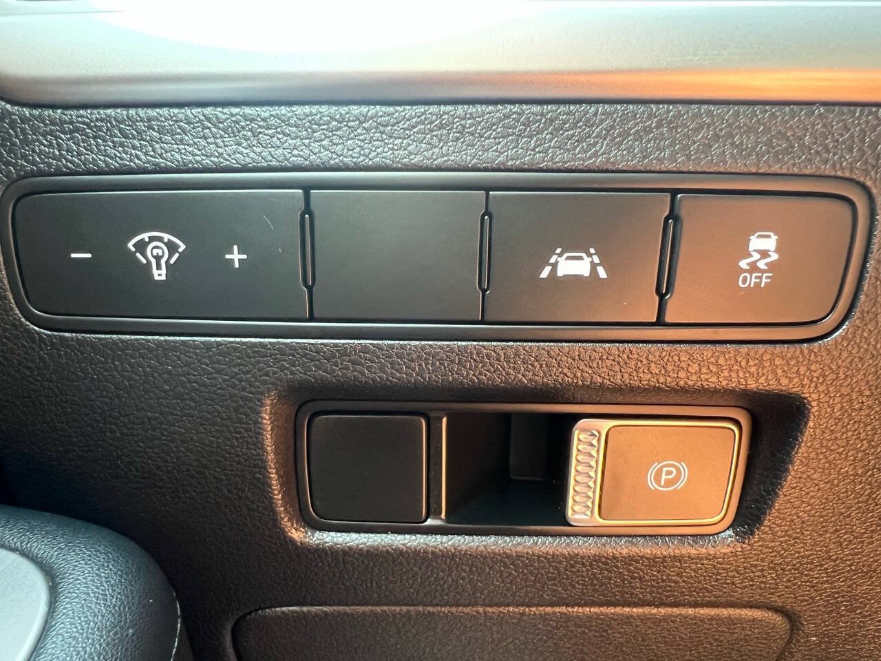 Used 2020 Hyundai Palisade SE AWD/4WD image 23