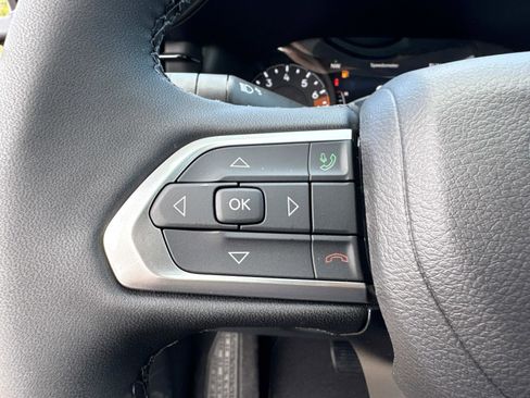 New 2026 Jeep Compass Latitude image 30