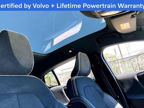 Used 2023 Volvo C40 P8 Recharge Ultimate image 22