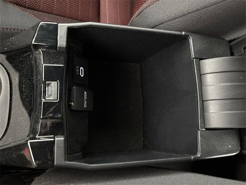 Used 2023 Toyota Corolla SE image 21