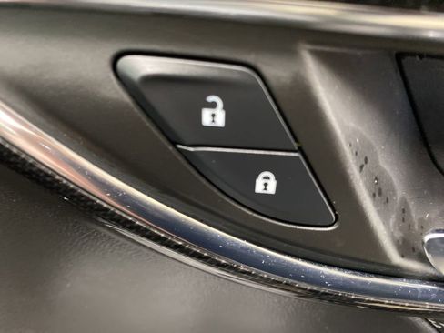 Used 2023 Buick Envision Essence w/ Technology Package I AWD/4WD image 27
