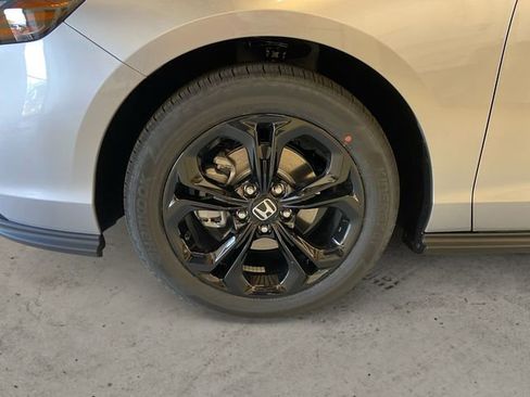 New 2025 Honda Accord SE image 14