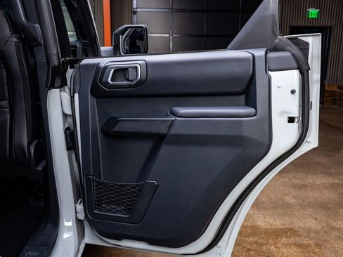 Used 2026 Ford Bronco Outer Banks image 39