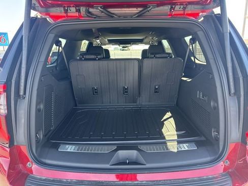 New 2026 GMC Yukon XL Denali w/ Sun & Power Step Package AWD/4WD image 6