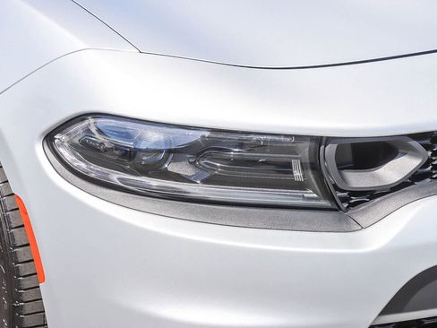 Used 2023 Dodge Charger Scat Pack w/ Plus Group RWD image 4