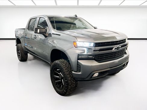 Used 2022 Chevrolet Silverado 1500 RST w/ Convenience Package II AWD/4WD image 3