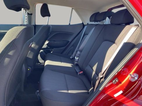 New 2026 Hyundai Venue SE FWD image 31