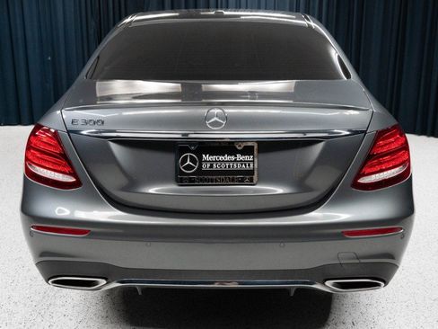 Used 2018 Mercedes-Benz E 300 image 6
