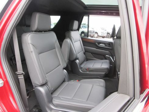 Certified 2025 GMC Yukon Denali w/ Denali Reserve Package AWD/4WD image 29