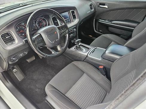 Used 2023 Dodge Charger SXT image 9