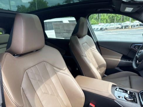 New 2025 BMW X3 xDrive30i w/ Convenience Package image 15