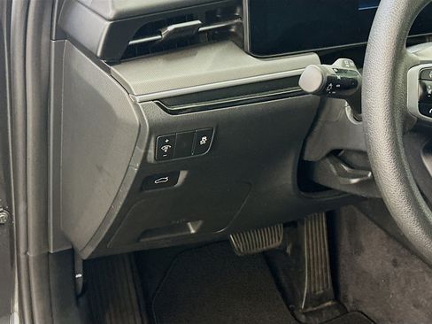 Used 2025 Kia K5 LXS image 17