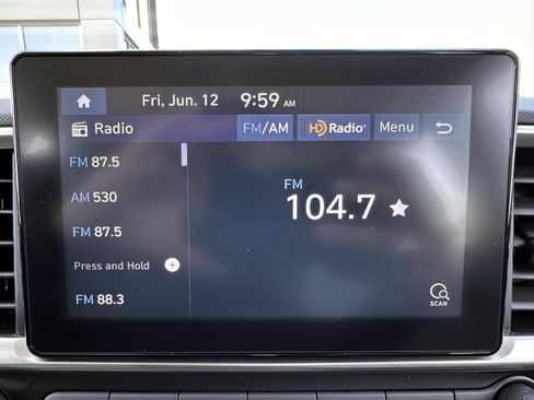 Used 2020 Hyundai Venue SEL FWD image 19
