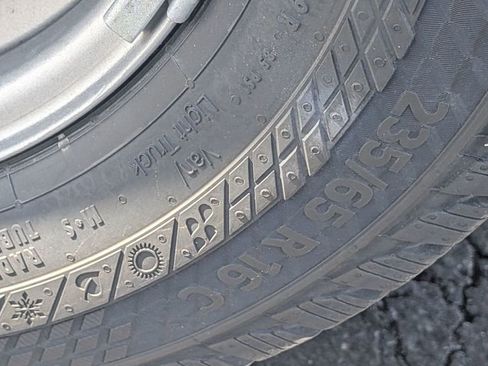 New 2026 Ford Transit 350 XL image 17