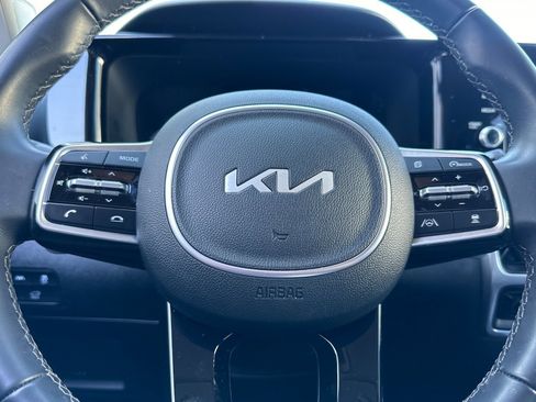 Used 2023 Kia Sorento EX AWD/4WD image 25