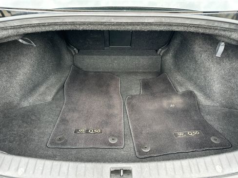Used 2019 INFINITI Q50 Luxe w/ Essential Package (3.0T Luxe) RWD image 16