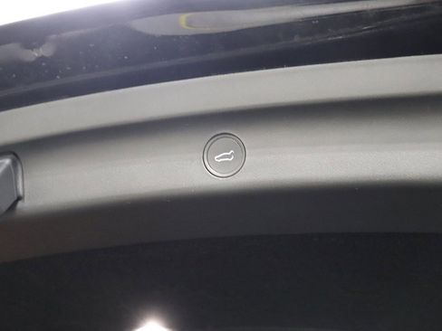 Used 2023 Tesla Model Y Long Range image 16