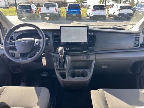 Certified 2024 Ford Transit 350 XLT image 23