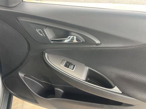 Used 2024 Chevrolet Malibu LT FWD image 21