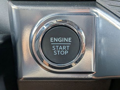 Certified 2025 Ford F150 King Ranch w/ FX4 Off-Road Package image 32